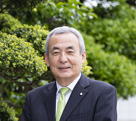翠田 章男