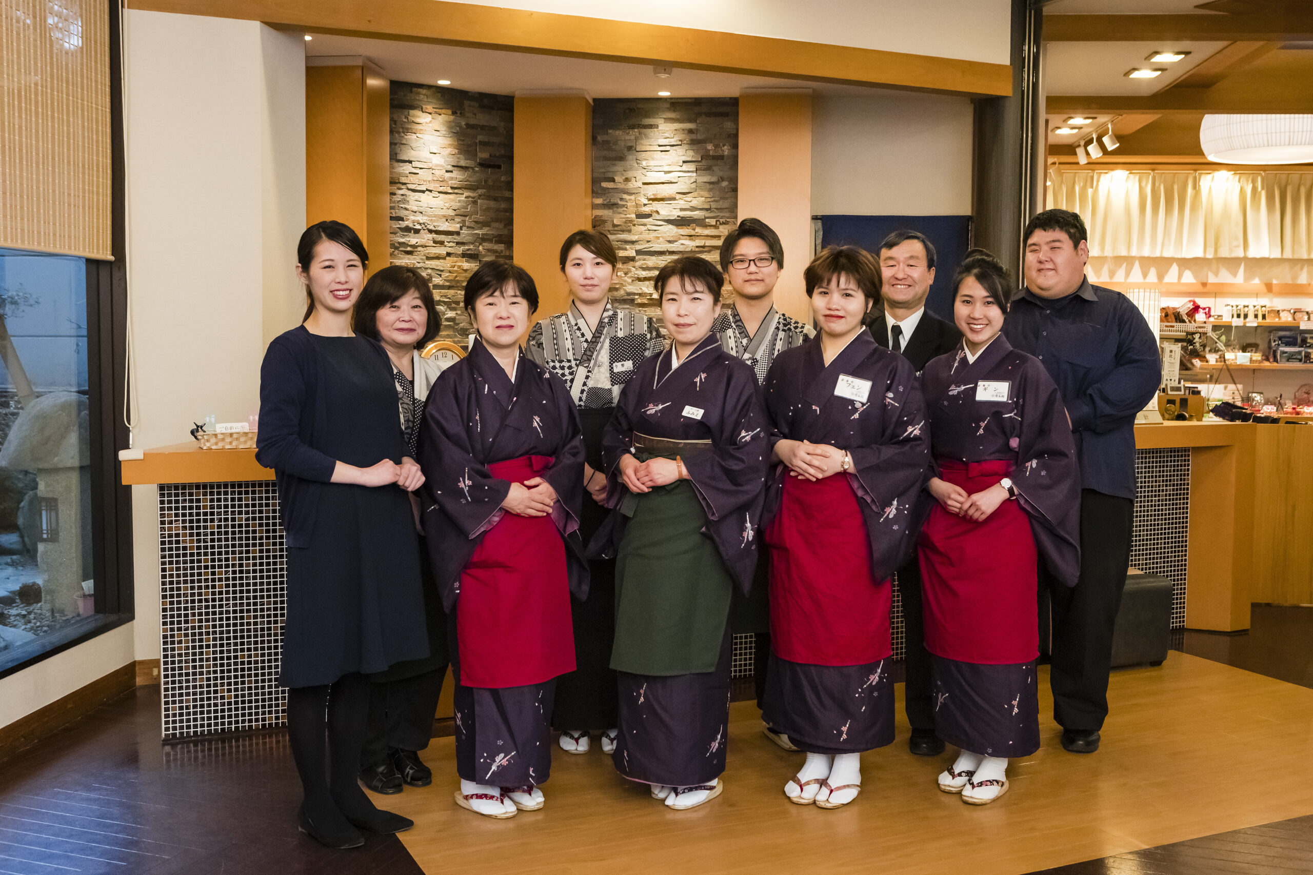 【有限会社 有馬館】国際感覚を活かす、地元旅館の新しい風